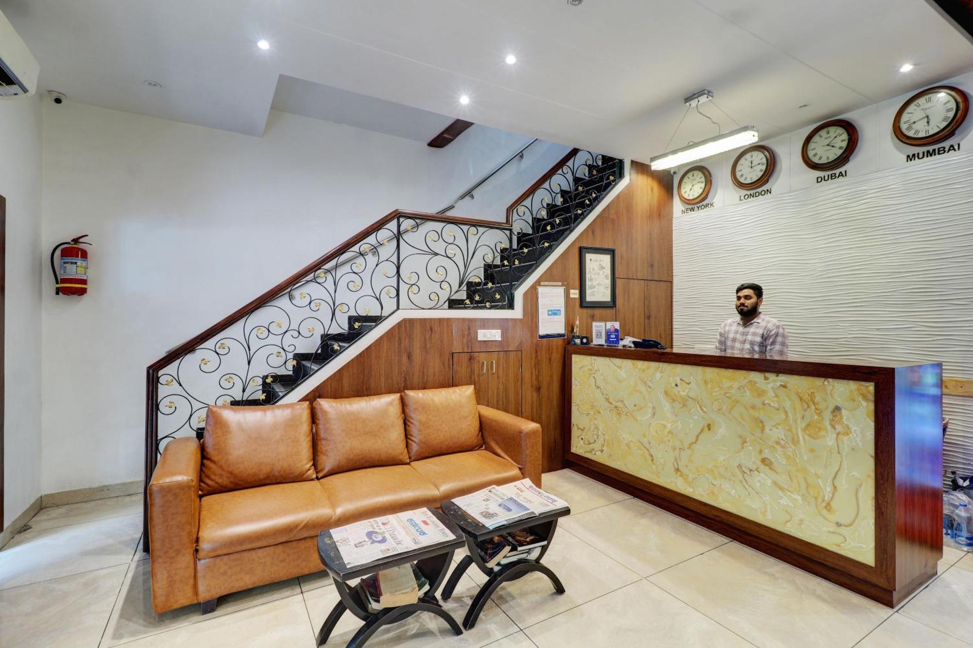 Hotel A. K. International - Fort Mumbai Eksteriør bilde