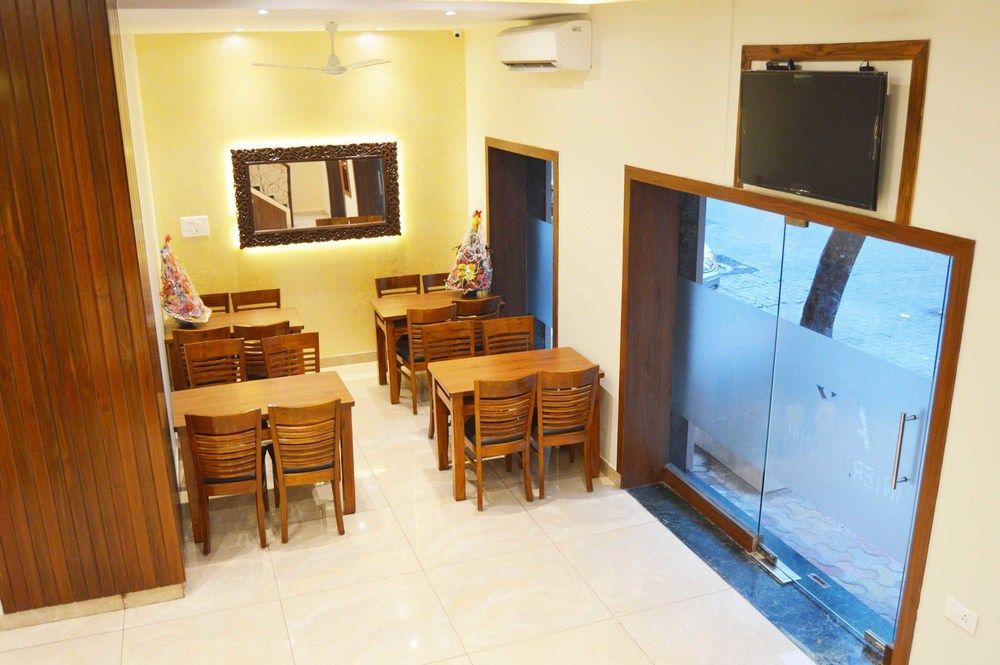 Hotel A. K. International - Fort Mumbai Eksteriør bilde