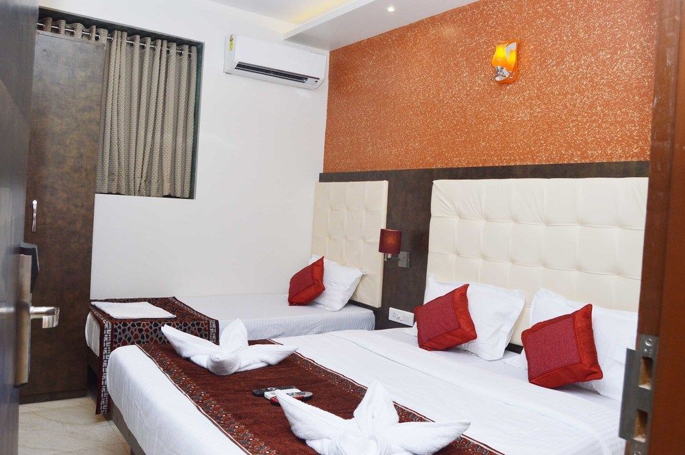 Hotel A. K. International - Fort Mumbai Eksteriør bilde